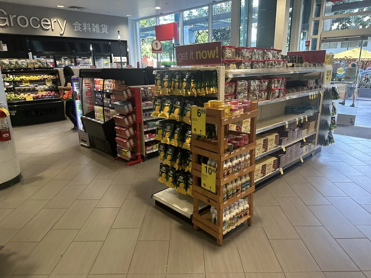 Longs Drugs - Photo 5