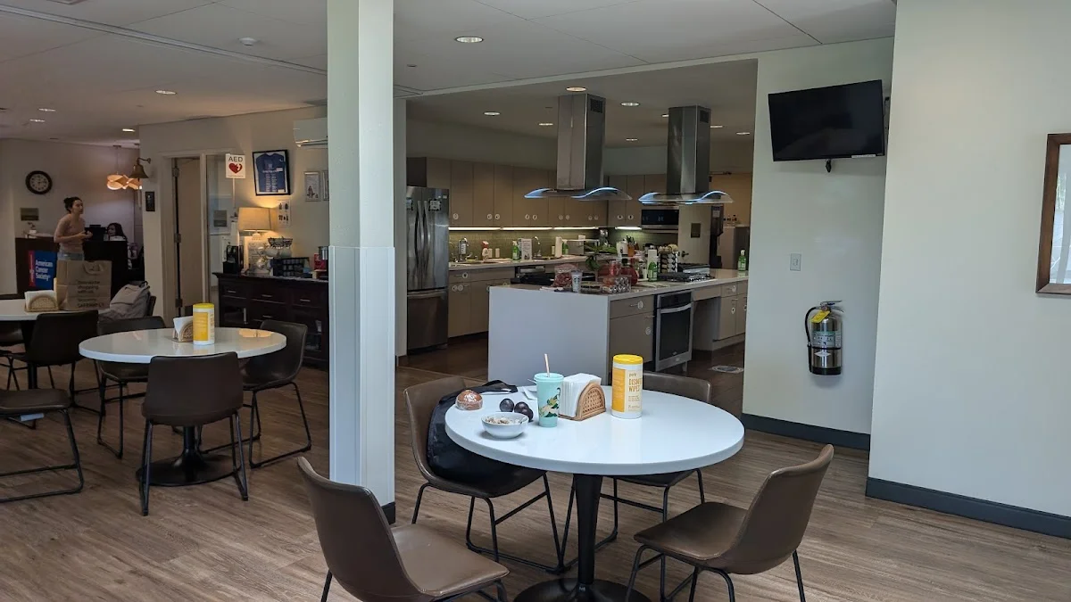 American Cancer Society - Clarence T.C. Ching Hope Lodge - Honolulu, HI - Photo 4